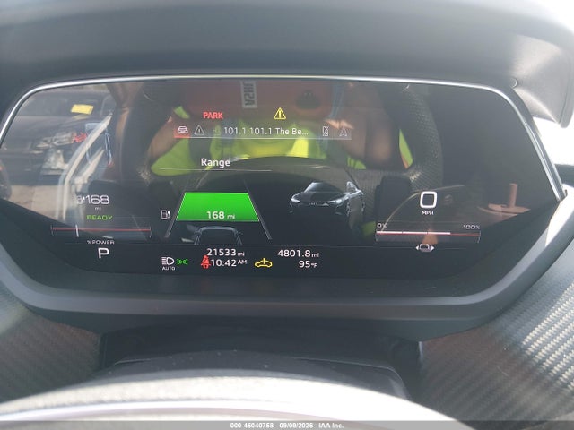 46040758 :رقم المزاد ، WAUCJBFW0P7000838 vin ، 2023 Audi E-tron Gt Premium Plus Quattro مزاد بيع