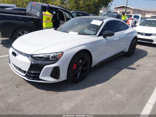 46040758 :رقم المزاد ، WAUCJBFW0P7000838 vin ، 2023 Audi E-tron Gt Premium Plus Quattro مزاد بيع