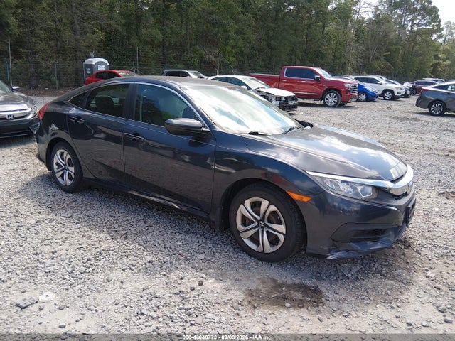 46040773 :رقم المزاد ، 2HGFC2F53JH515105 vin ، 2018 Honda Civic Lx مزاد بيع