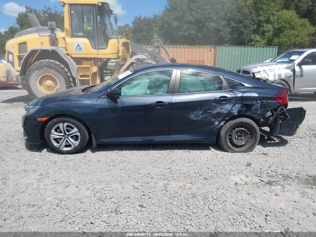 46040773 :رقم المزاد ، 2HGFC2F53JH515105 vin ، 2018 Honda Civic Lx مزاد بيع