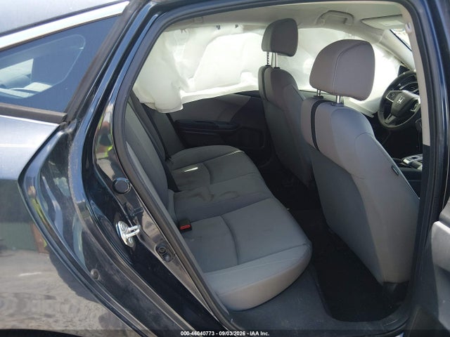 46040773 :رقم المزاد ، 2HGFC2F53JH515105 vin ، 2018 Honda Civic Lx مزاد بيع