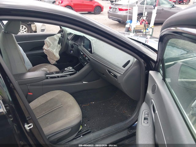 46040823 :رقم المزاد ، 5NPEG4JA3MH124899 vin ، 2021 Hyundai Sonata Se مزاد بيع