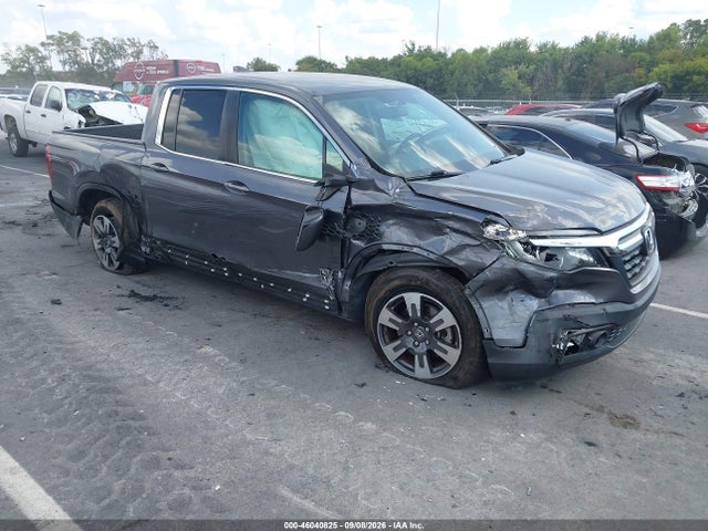 46040825 :رقم المزاد ، 5FPYK2F66HB011531 vin ، 2017 Honda Ridgeline Rtl-t مزاد بيع