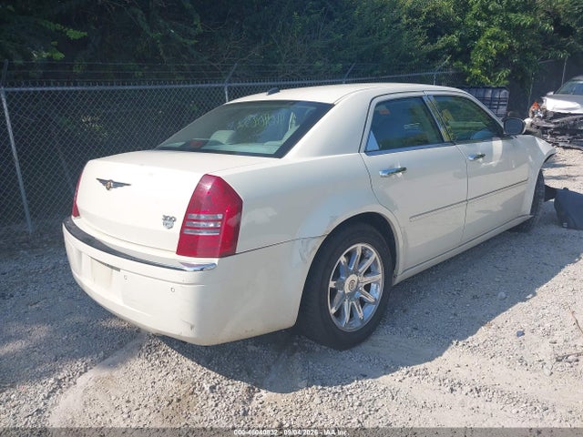 Продажа на аукционе авто 2006 Chrysler 300c, vin: 2C3LA63H56H109139, номер лота: 46040832
