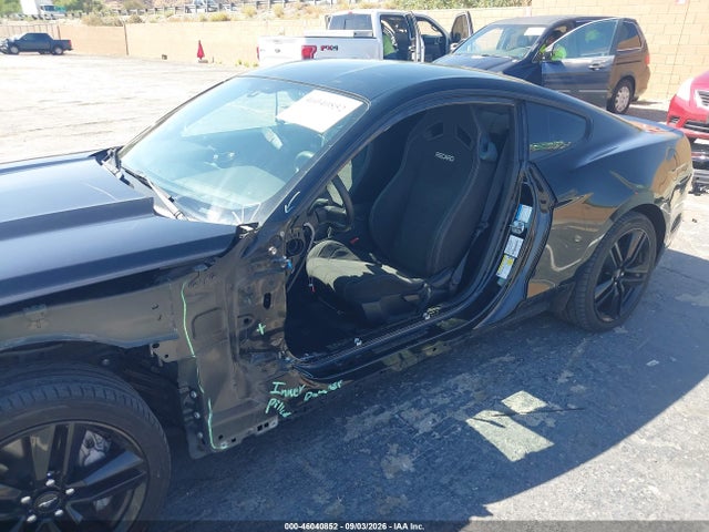 Ford Mustang Ecoboost 2015 1FA6P8TH9F5319212 Image 20