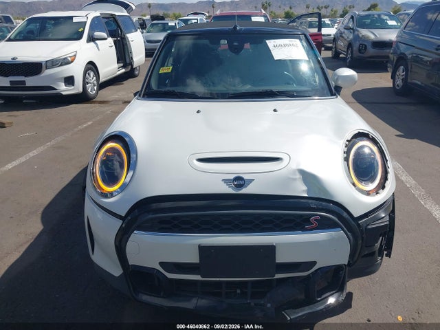 Продаж на аукціоні авто 2024 Mini Convertible Cooper S, vin: WMW43DL03R3R99993, номер лоту: 46040862