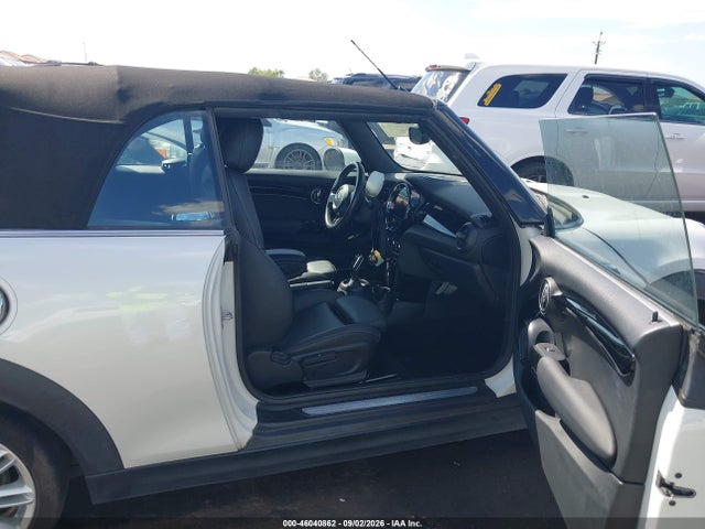 Продаж на аукціоні авто 2024 Mini Convertible Cooper S, vin: WMW43DL03R3R99993, номер лоту: 46040862