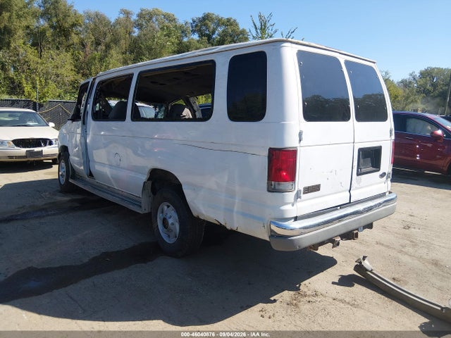 46040876 :رقم المزاد ، 1FBSS31SX1HA24253 vin ، 2001 Ford E-350 Super Duty Xl/xlt مزاد بيع