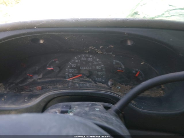 46040876 :رقم المزاد ، 1FBSS31SX1HA24253 vin ، 2001 Ford E-350 Super Duty Xl/xlt مزاد بيع