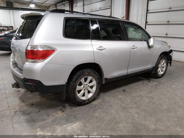 46040884 :رقم المزاد ، 5TDBK3EHXDS243403 vin ، 2013 Toyota Highlander Se V6 مزاد بيع
