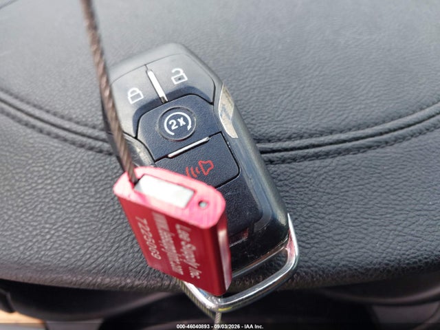 46040893 :رقم المزاد ، 5LMCJ2A91FUJ18006 vin ، 2015 Lincoln Mkc مزاد بيع