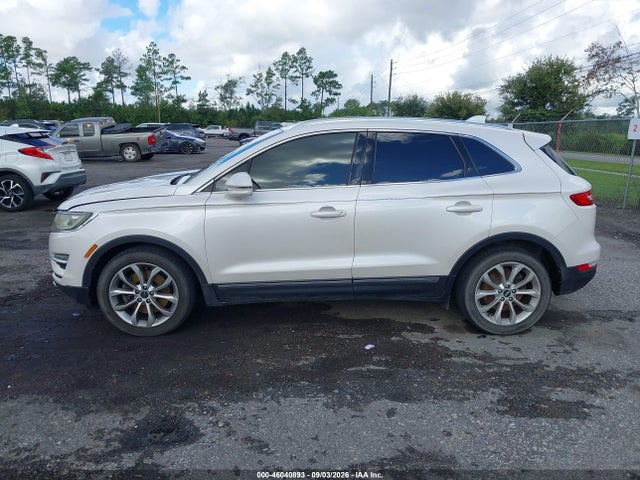 46040893 :رقم المزاد ، 5LMCJ2A91FUJ18006 vin ، 2015 Lincoln Mkc مزاد بيع