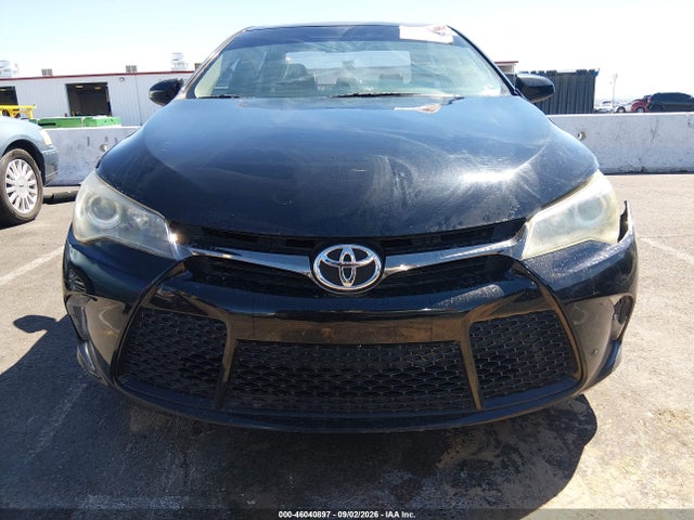 2015 Toyota Camry Se მანქანა იყიდება აუქციონზე, vin: 4T1BF1FK7FU080271, აუქციონის ნომერი: 46040897