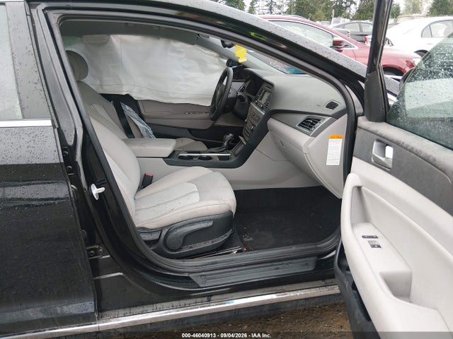 Продаж на аукціоні авто 2016 Hyundai Sonata Hybrid Se, vin: KMHE24L13GA036597, номер лоту: 46040913