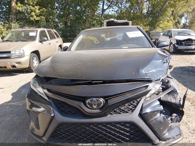 46040927 :رقم المزاد ، 4T1M11AKXLU983573 vin ، 2020 Toyota Camry Se مزاد بيع