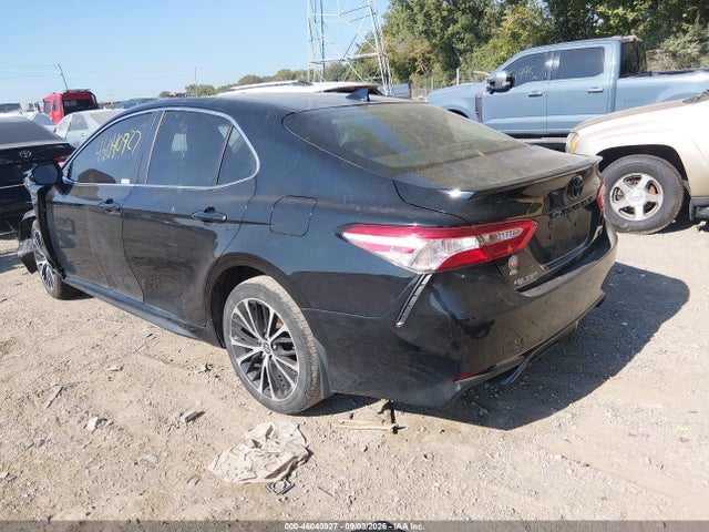 46040927 :رقم المزاد ، 4T1M11AKXLU983573 vin ، 2020 Toyota Camry Se مزاد بيع