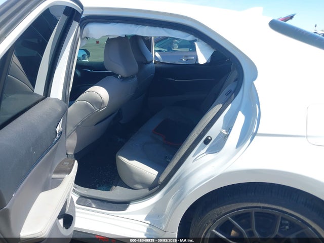 46040938 :رقم المزاد ، 4T1K61AK8MU602314 vin ، 2021 Toyota Camry Xse مزاد بيع