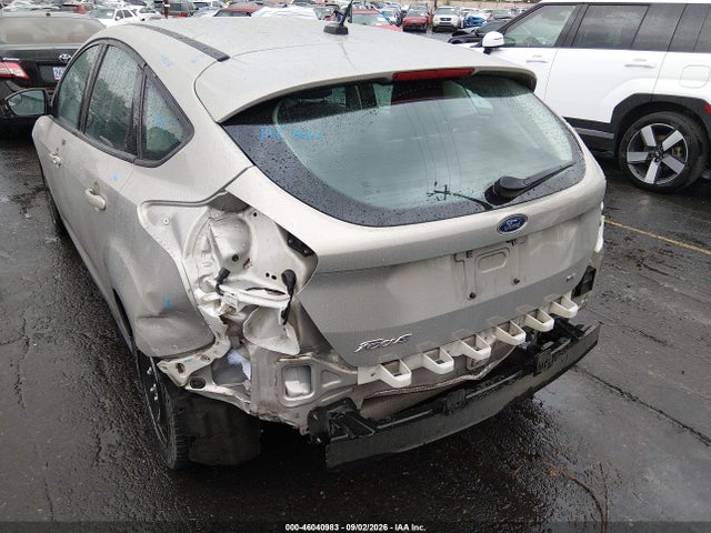 Ford FOCUS SE 2016 1FADP3K26GL392235 Image 6
