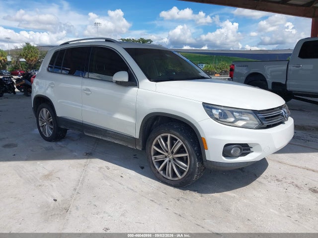 Продаж на аукціоні авто 2016 Volkswagen Tiguan Se, vin: WVGAV7AX6GW558979, номер лоту: 46040998
