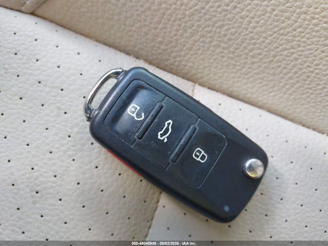 Продажа на аукционе авто 2016 Volkswagen Tiguan Se, vin: WVGAV7AX6GW558979, номер лота: 46040998