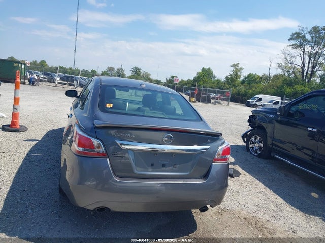 46041000 :رقم المزاد ، 1N4AL3AP5FN405975 vin ، 2015 Nissan Altima 2.5 Sl مزاد بيع