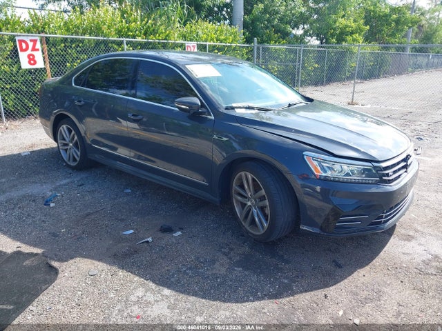 Продаж на аукціоні авто 2017 Volkswagen Passat 1.8t R-line, vin: 1VWDT7A39HC041986, номер лоту: 46041018