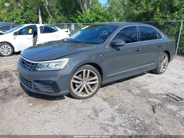 Продаж на аукціоні авто 2017 Volkswagen Passat 1.8t R-line, vin: 1VWDT7A39HC041986, номер лоту: 46041018