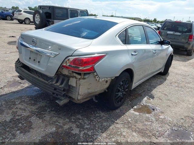 Aukcja sprzedaży 2015 Nissan Altima 2.5 S, vin: 1N4AL3AP3FN880735, numer aukcji: 46041080