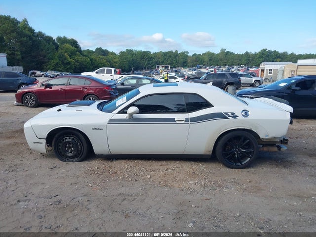Продаж на аукціоні авто 2015 Dodge Challenger R/t Plus, vin: 2C3CDZBT4FH719189, номер лоту: 46041121