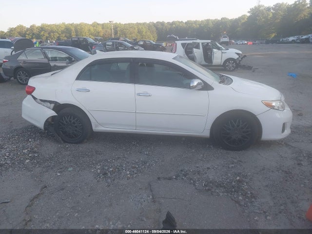46041124 :رقم المزاد ، 2T1BU4EE3DC115096 vin ، 2013 Toyota Corolla Le مزاد بيع
