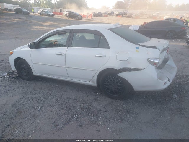 46041124 :رقم المزاد ، 2T1BU4EE3DC115096 vin ، 2013 Toyota Corolla Le مزاد بيع