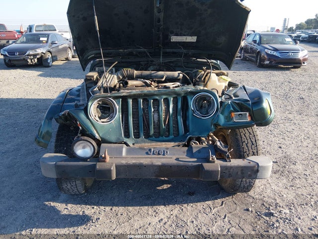2000 Jeep Wrangler Sahara მანქანა იყიდება აუქციონზე, vin: 1J4FA59S2YP745760, აუქციონის ნომერი: 46041128