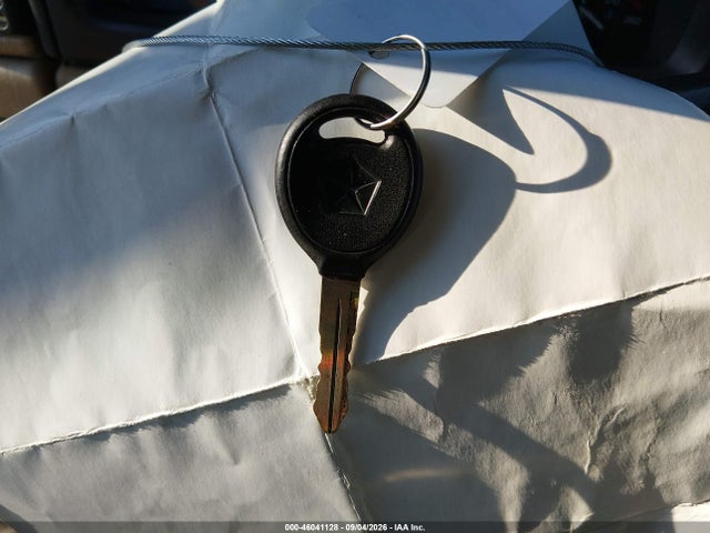 2000 Jeep Wrangler Sahara მანქანა იყიდება აუქციონზე, vin: 1J4FA59S2YP745760, აუქციონის ნომერი: 46041128
