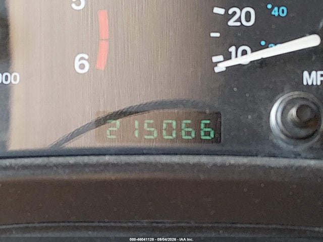 2000 Jeep Wrangler Sahara მანქანა იყიდება აუქციონზე, vin: 1J4FA59S2YP745760, აუქციონის ნომერი: 46041128
