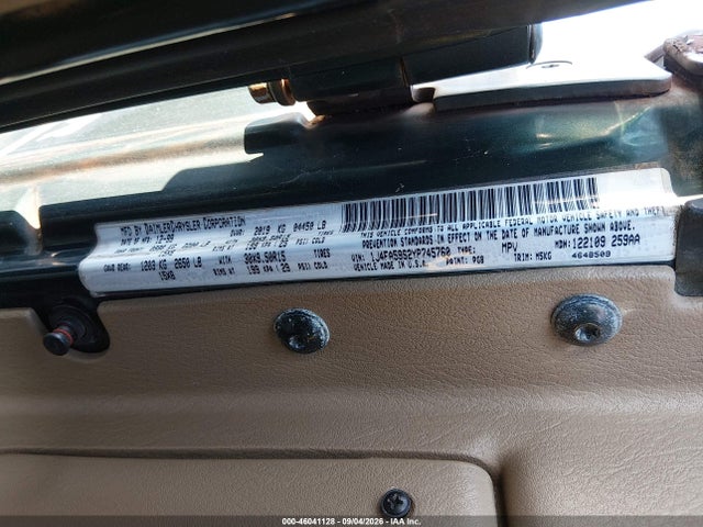 2000 Jeep Wrangler Sahara მანქანა იყიდება აუქციონზე, vin: 1J4FA59S2YP745760, აუქციონის ნომერი: 46041128