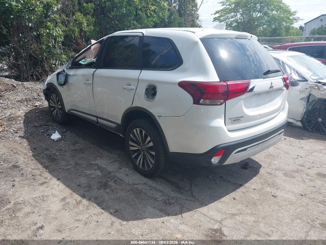 Продаж на аукціоні авто 2020 Mitsubishi Outlander Se 2.4 S-awc, vin: JA4AZ3A39LZ015577, номер лоту: 46041134