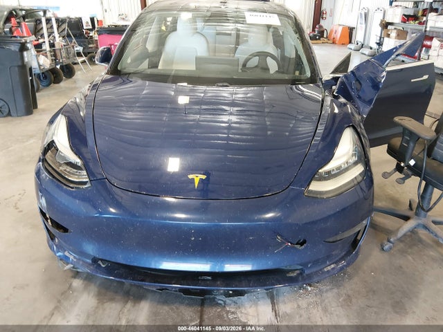 Tesla Model 3 Long Range/performance 2018 5YJ3E1EB7JF055725 Image 11