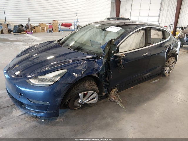 Tesla Model 3 Long Range/performance 2018 5YJ3E1EB7JF055725 Image 2