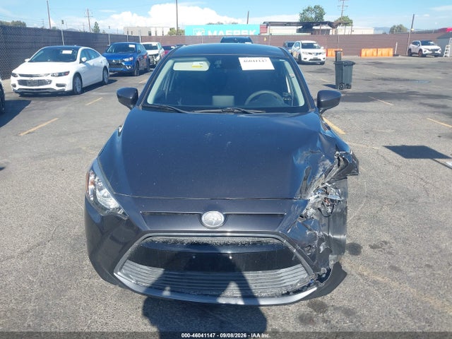 Scion IA 2016 3MYDLBZV3GY139186 Image 12