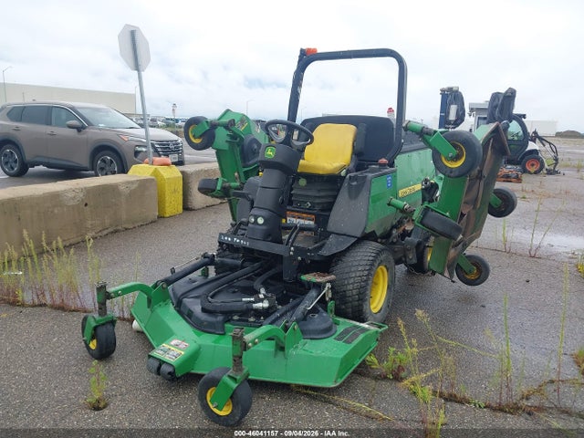 46041157 :رقم المزاد ، TC1600T070096 vin ، 2000 John Deere Mower Other مزاد بيع