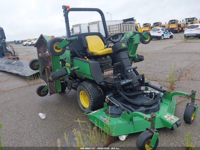 46041157 :رقم المزاد ، TC1600T070096 vin ، 2000 John Deere Mower Other مزاد بيع