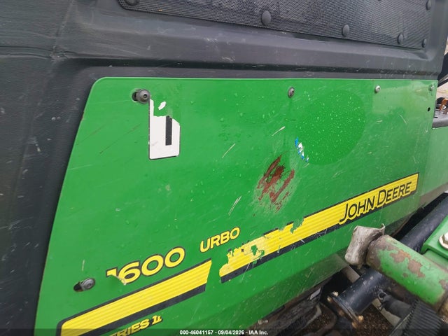 46041157 :رقم المزاد ، TC1600T070096 vin ، 2000 John Deere Mower Other مزاد بيع