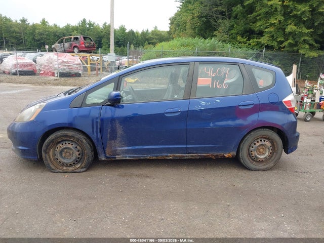 Продаж на аукціоні авто 2013 Honda Fit, vin: JHMGE8H33DC061472, номер лоту: 46041166