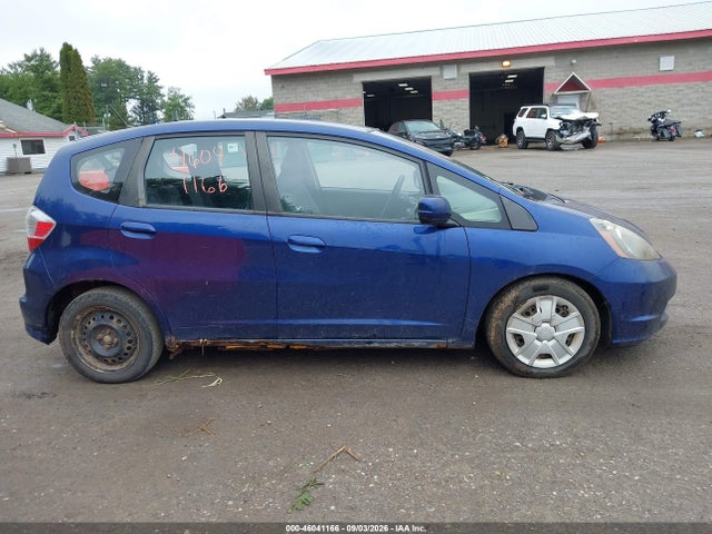 Продаж на аукціоні авто 2013 Honda Fit, vin: JHMGE8H33DC061472, номер лоту: 46041166