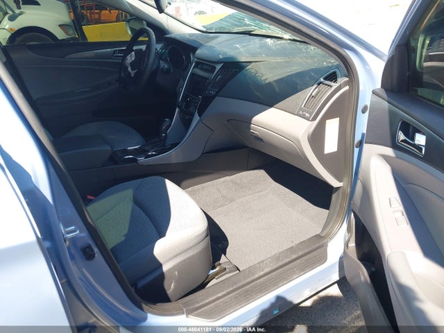 Hyundai SONATA HYBRID 2015 KMHEC4A44FA135244 Image 5