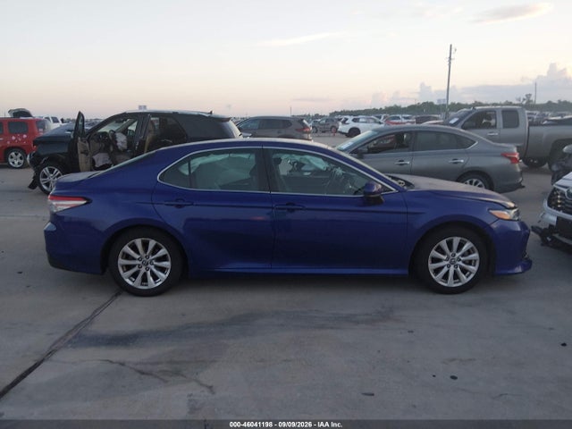 4T1B11HK5JU511095 Toyota CAMRY LE