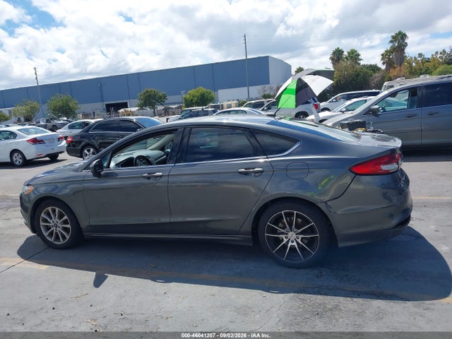 46041207 :رقم المزاد ، 3FA6P0H71HR248525 vin ، 2017 Ford Fusion Se مزاد بيع