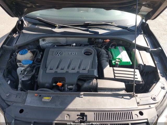 46041211 :رقم المزاد ، 1VWBN7A34DC061039 vin ، 2013 Volkswagen Passat 2.0l Tdi Se مزاد بيع