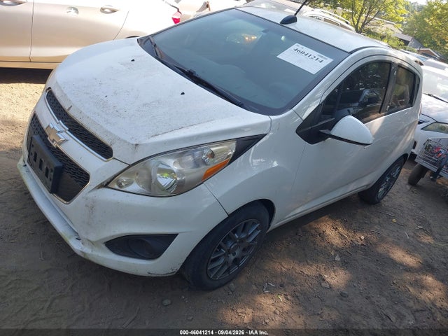 2015 Chevrolet Spark Ls Cvt მანქანა იყიდება აუქციონზე, vin: KL8CB6S92FC811563, აუქციონის ნომერი: 46041214