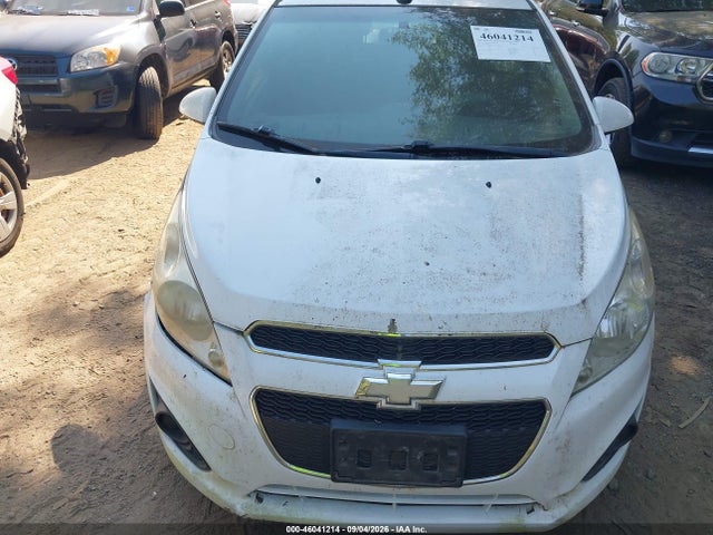 2015 Chevrolet Spark Ls Cvt მანქანა იყიდება აუქციონზე, vin: KL8CB6S92FC811563, აუქციონის ნომერი: 46041214